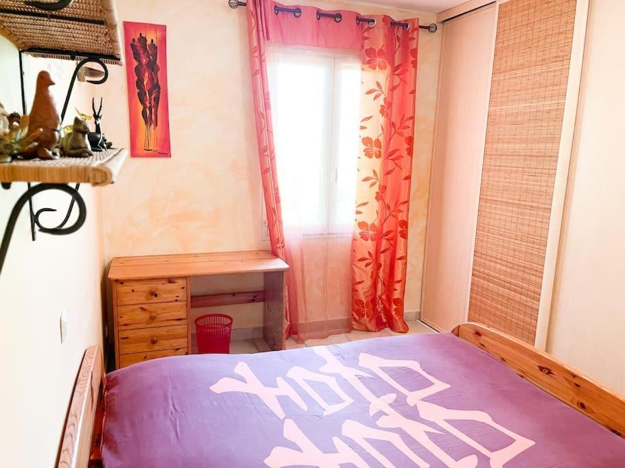 Petit Paradis . Pujaut Exterior photo
